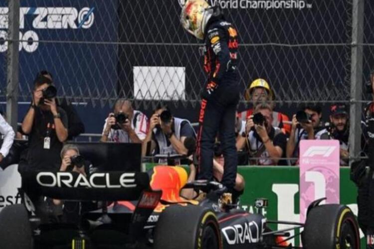 Mexico City Grand Prix: Max Verstappen ชนะจาก Lewis Hamilton